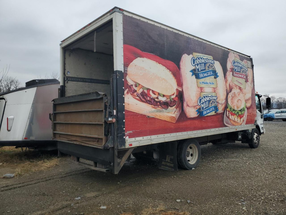 Isuzu NPR HD BOX TRUCK 2013 — Copart