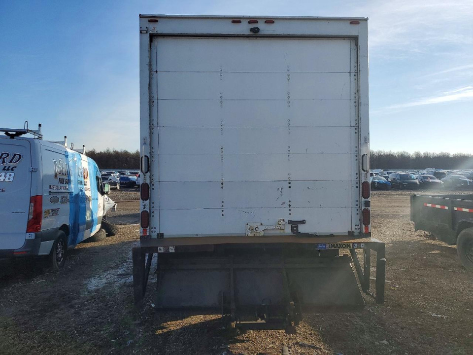 Isuzu NPR HD BOX TRUCK 2017 — Copart