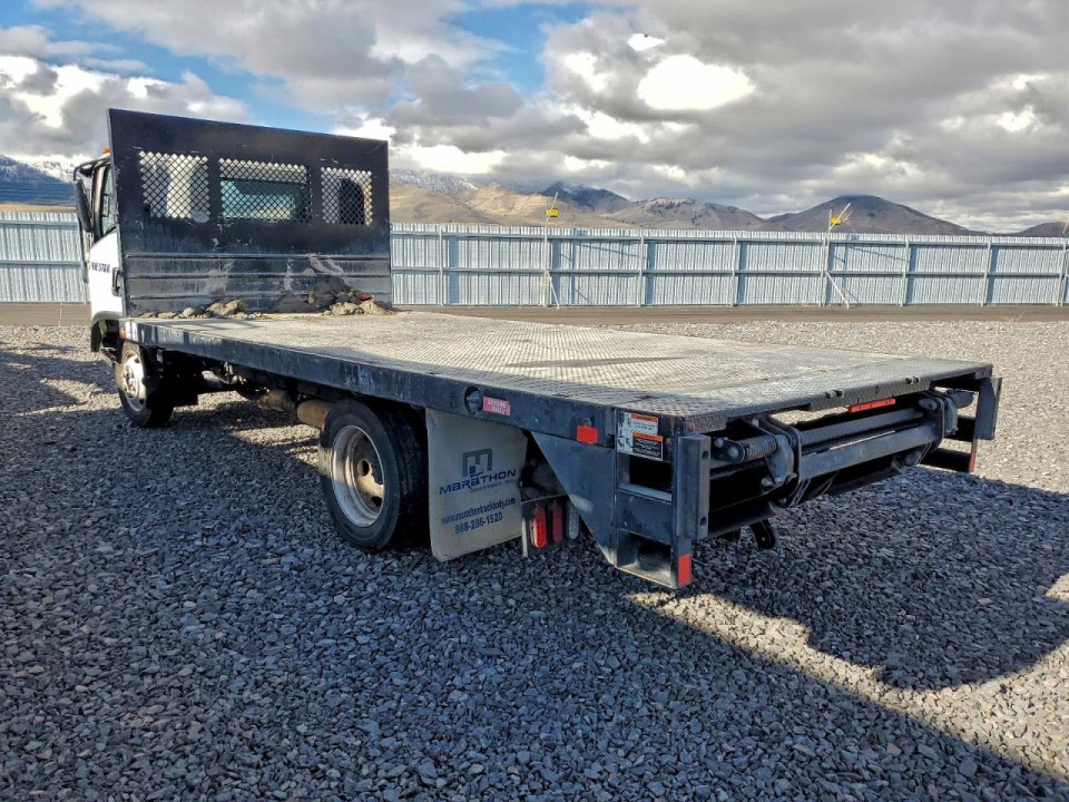 Isuzu NPR HD FLATBED TRUCK 2023 — Copart