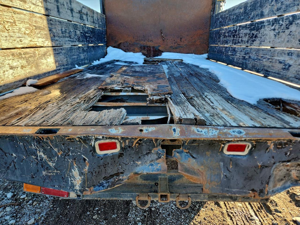 Isuzu NPR HD FLATBED TRUCK 2014 — Copart