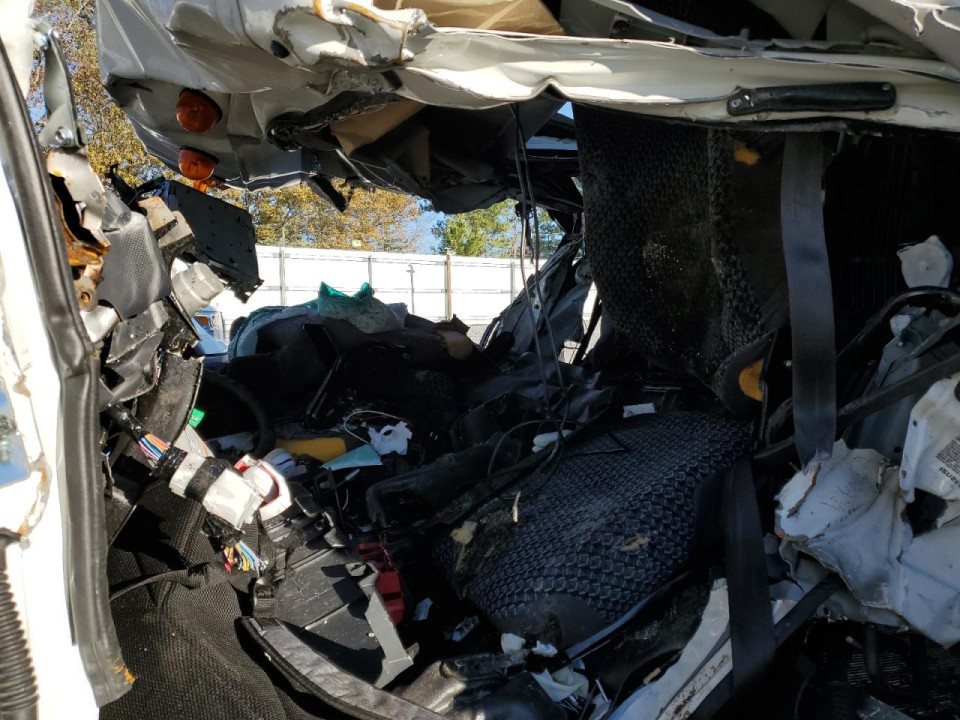 Isuzu NPR HD 2023 — Copart