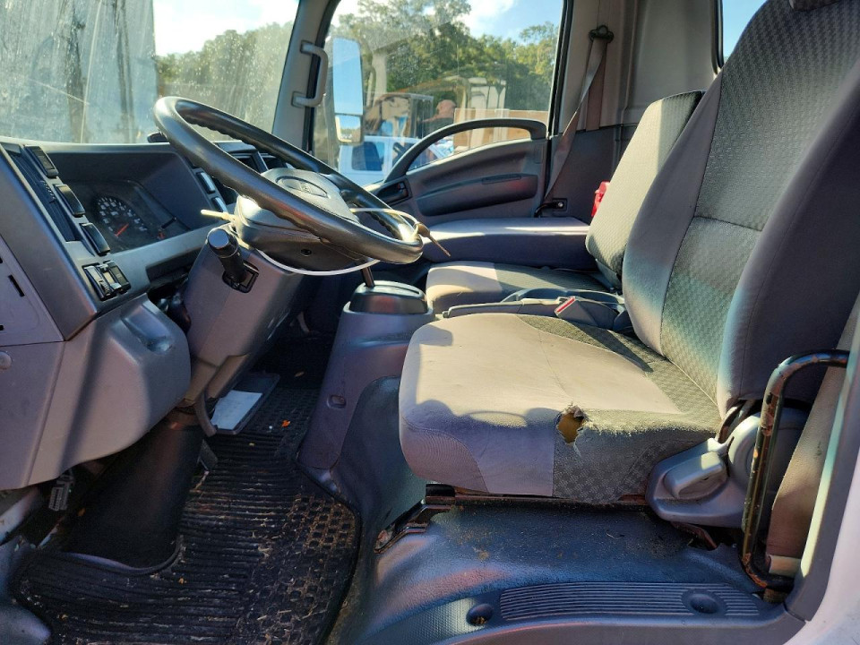 Isuzu NPR HD 2015 — Copart
