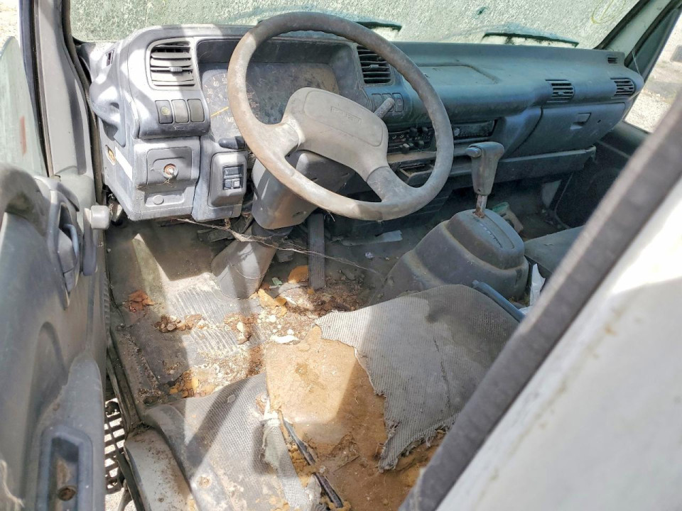 Isuzu NPR-HD 2005 — Copart