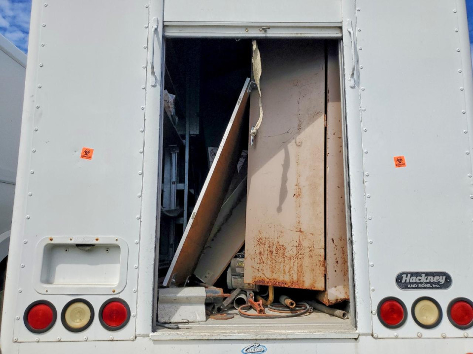 Isuzu NPR-HD 2005 — Copart
