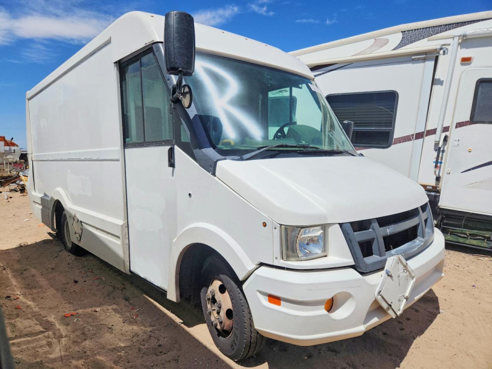 Isuzu NPR STEP VAN 2015 — Copart