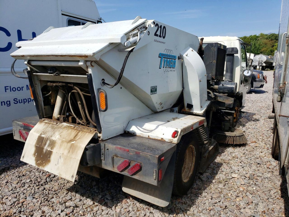 Isuzu NPR SWEEPER TRUCK 2000 — Copart