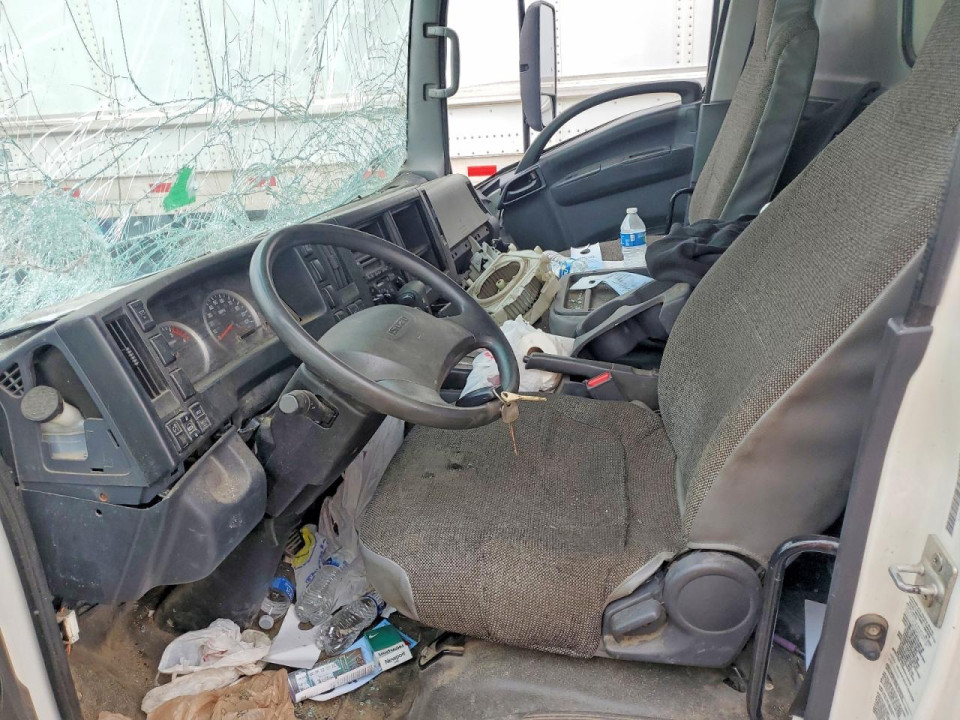Isuzu NPR XD BOX TRUCK 2023 — Copart