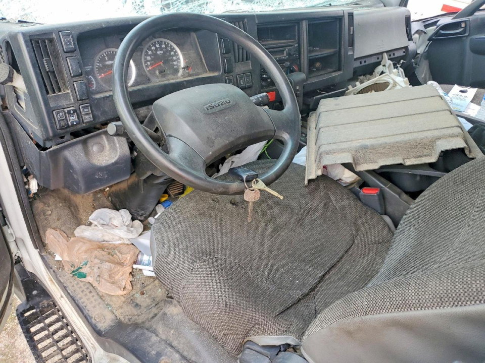 Isuzu NPR XD BOX TRUCK 2023 — Copart