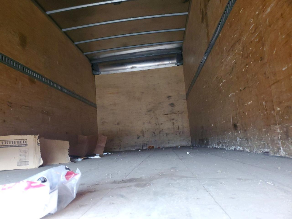 Isuzu NPR XD BOX TRUCK 2023 — Copart