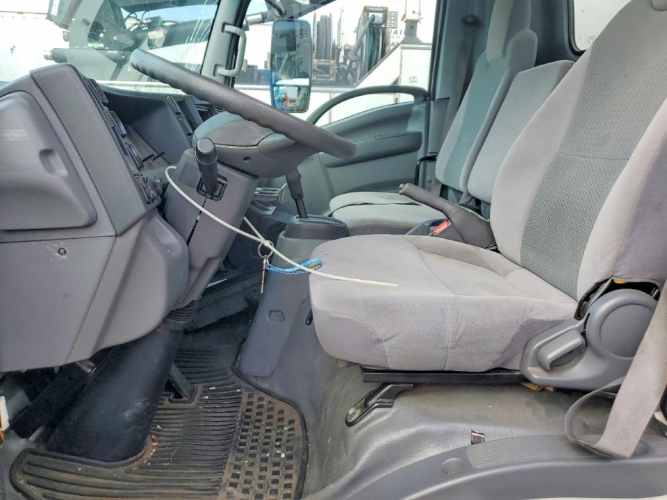 Isuzu NPR XD BOX TRUCK 2022 — Copart