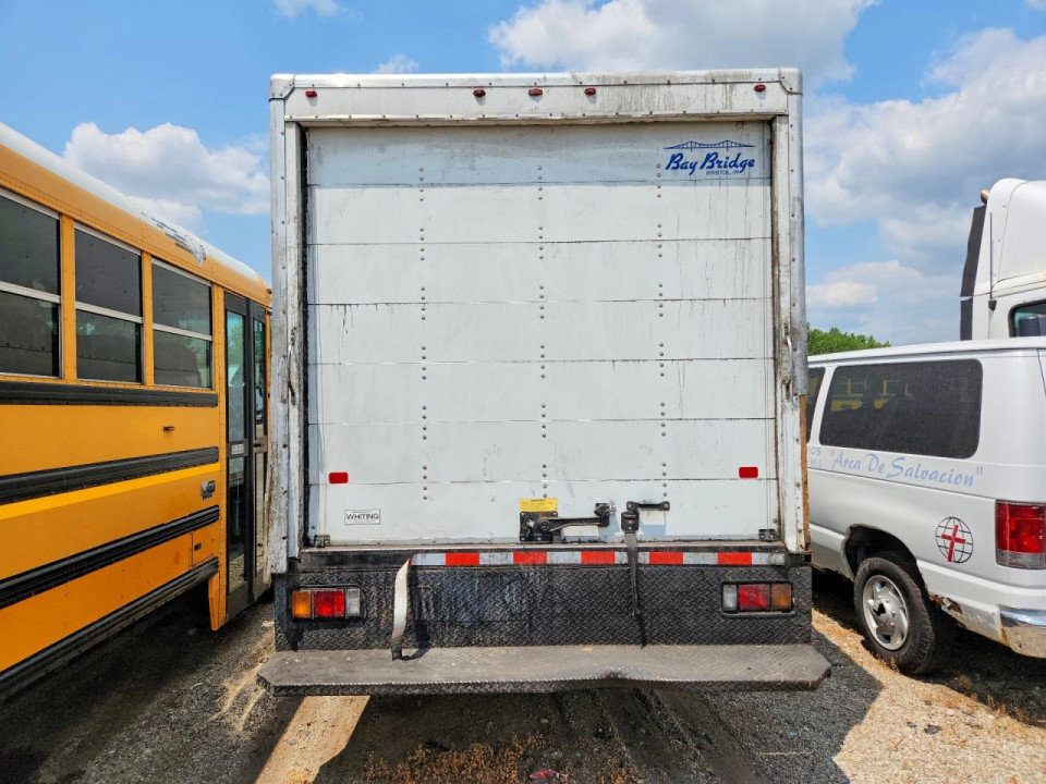 Isuzu NPR XD BOX TRUCK 2018 — Copart