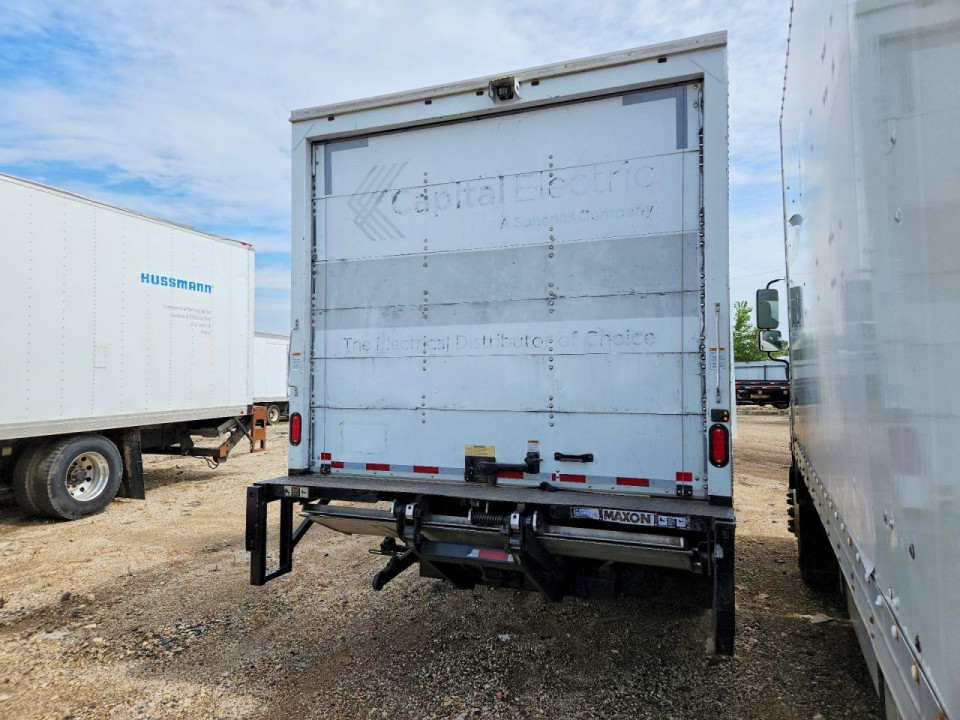 Isuzu NPR XD BOX TRUCK 2019 — Copart