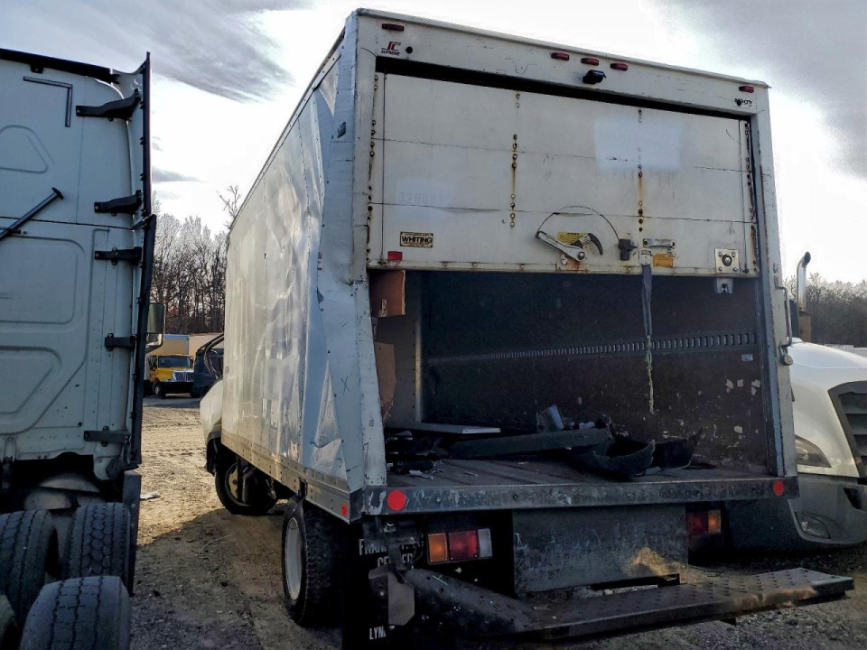 Isuzu NPR XD BOX TRUCK 2015 — Copart
