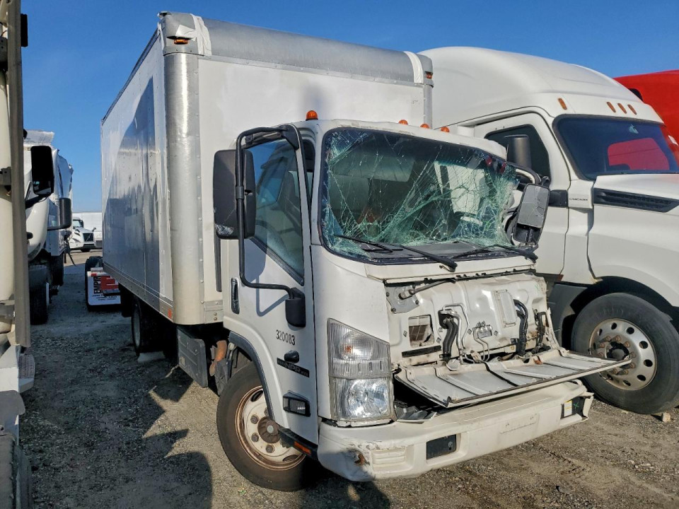 Isuzu NPR XD BOX TRUCK 2015 — Copart