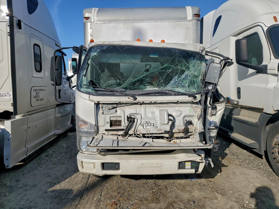 Isuzu NPR XD BOX TRUCK 2015 — Copart