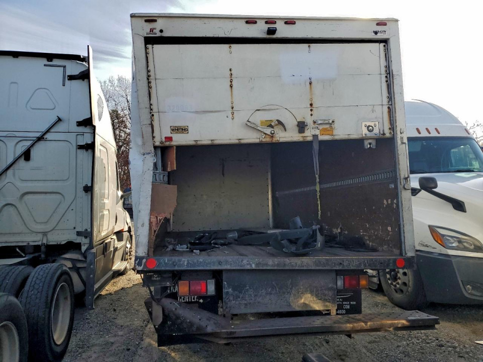 Isuzu NPR XD BOX TRUCK 2015 — Copart