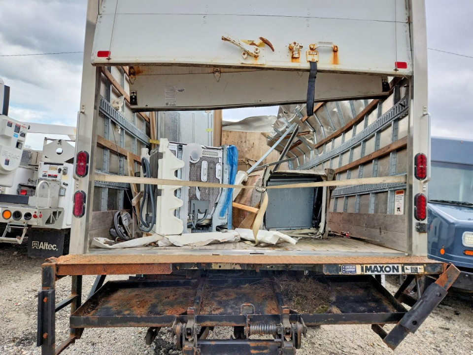 Isuzu NPR 2018 — Copart