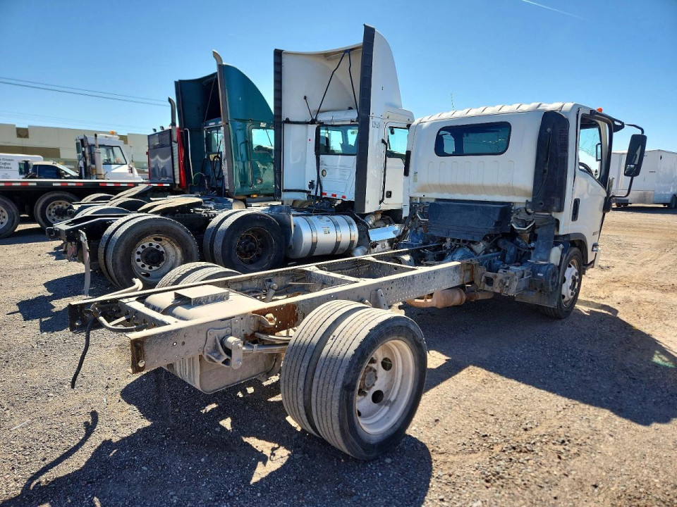 Isuzu NPR 2015 — Copart