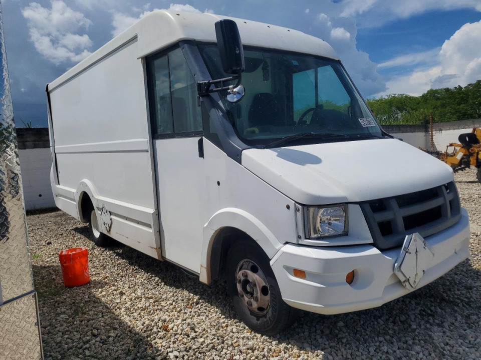 Isuzu NPR 2013 — Copart