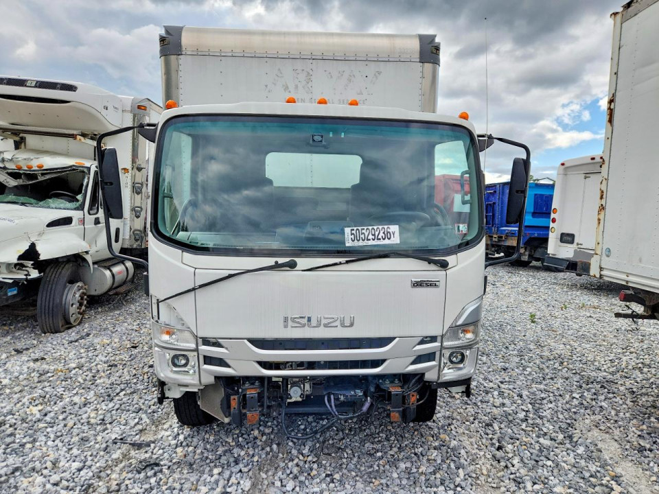 Isuzu NPR 2024 — Copart