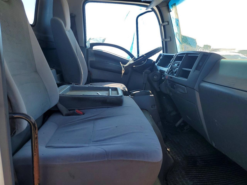 Isuzu NPR 2018 — Copart