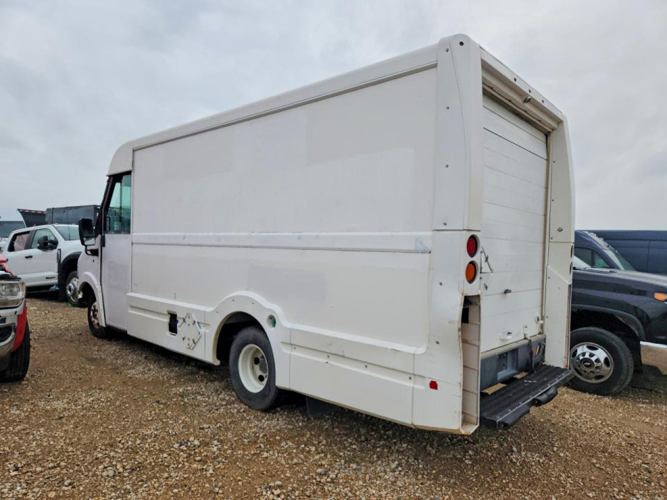 Isuzu NPR 2012 — Copart