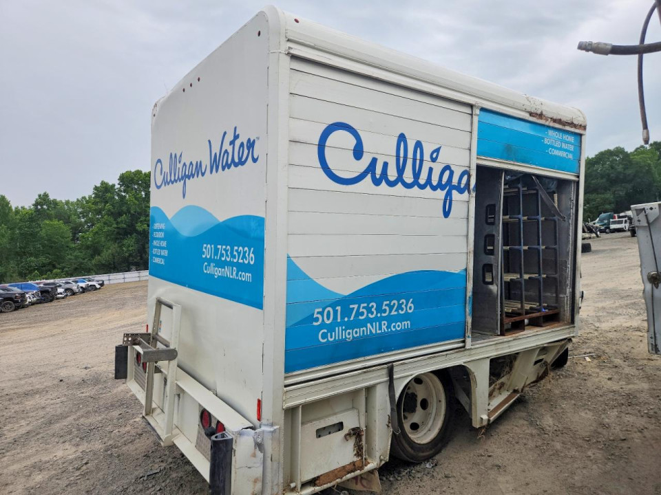 Isuzu NPR 2024 — Copart