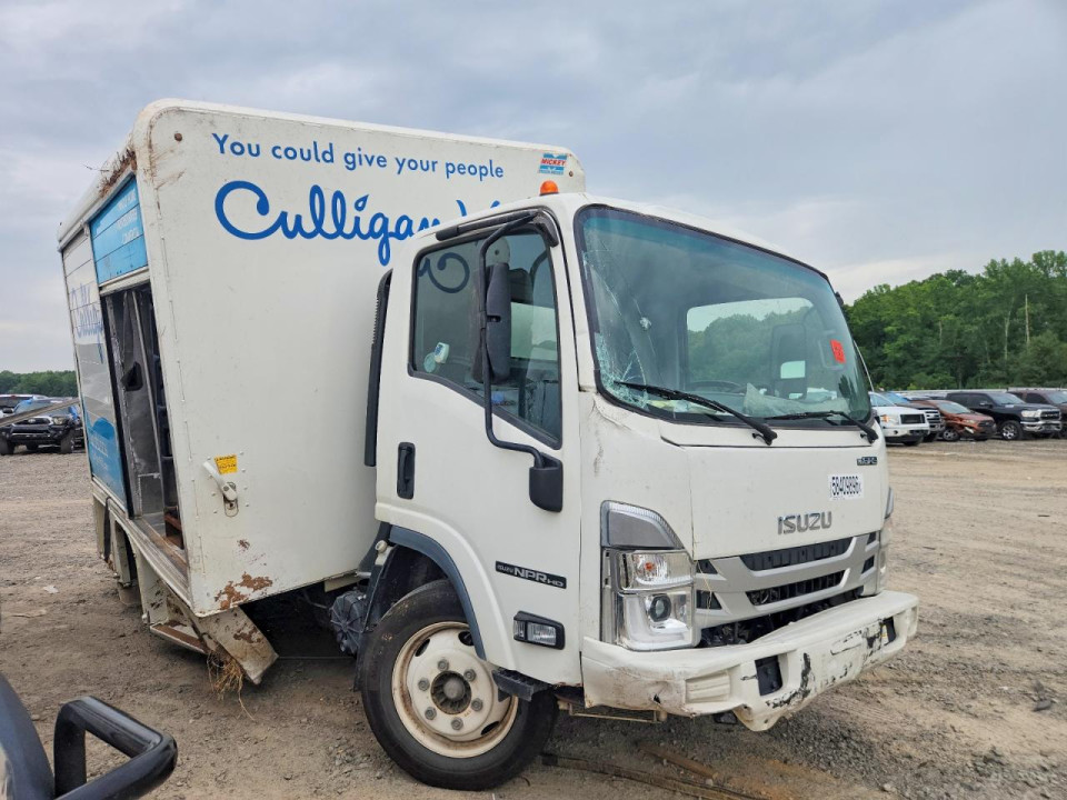 Isuzu NPR 2024 — Copart