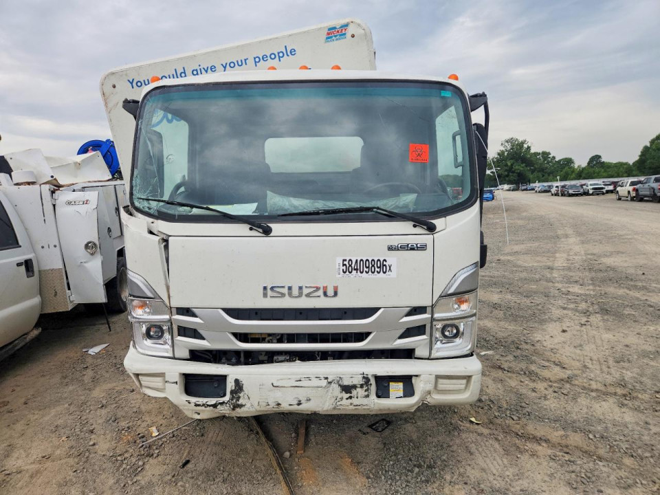 Isuzu NPR 2024 — Copart