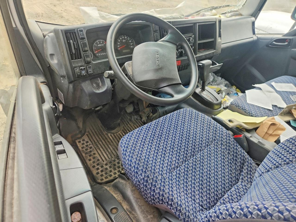 Isuzu NPR 2024 — Copart