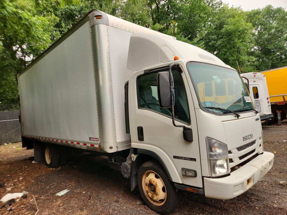 Isuzu NPR 2016 — Copart