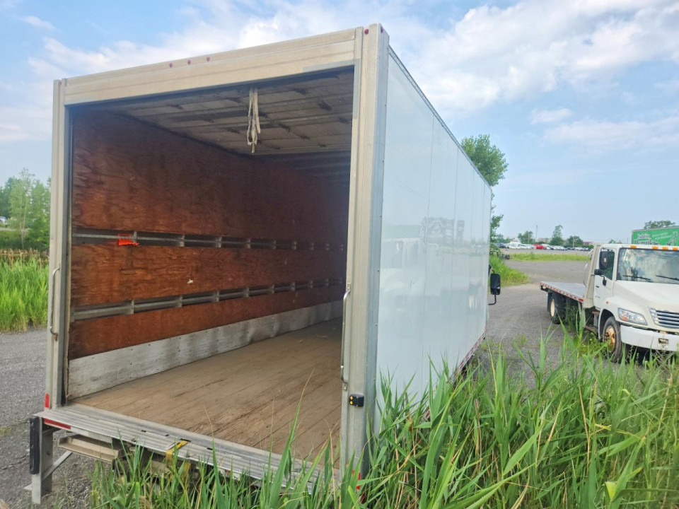 Isuzu NPR 2022 — Copart