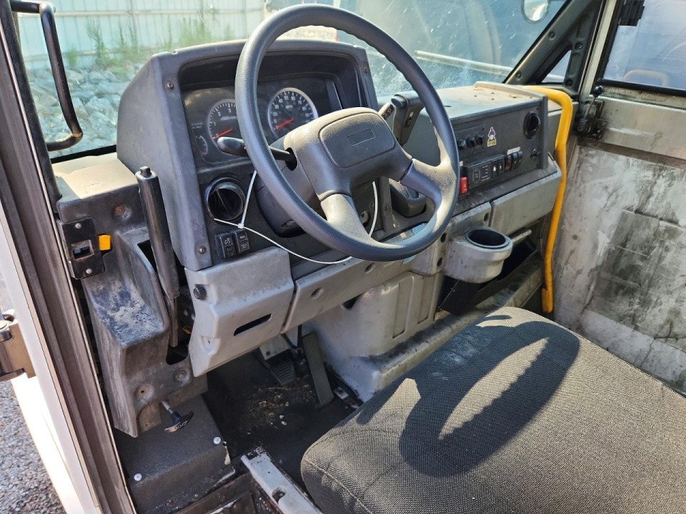 Isuzu NPR 2015 — Copart
