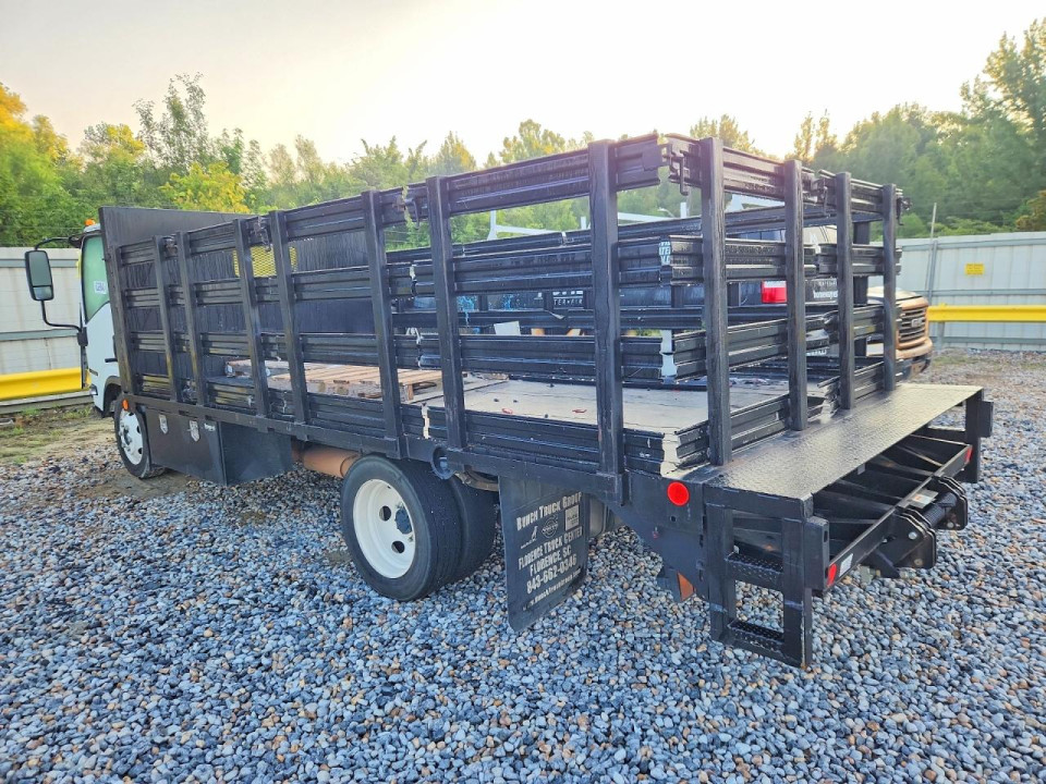 Isuzu NPR 2024 — Copart