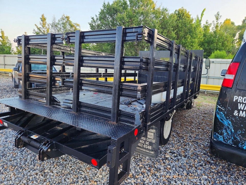 Isuzu NPR 2024 — Copart