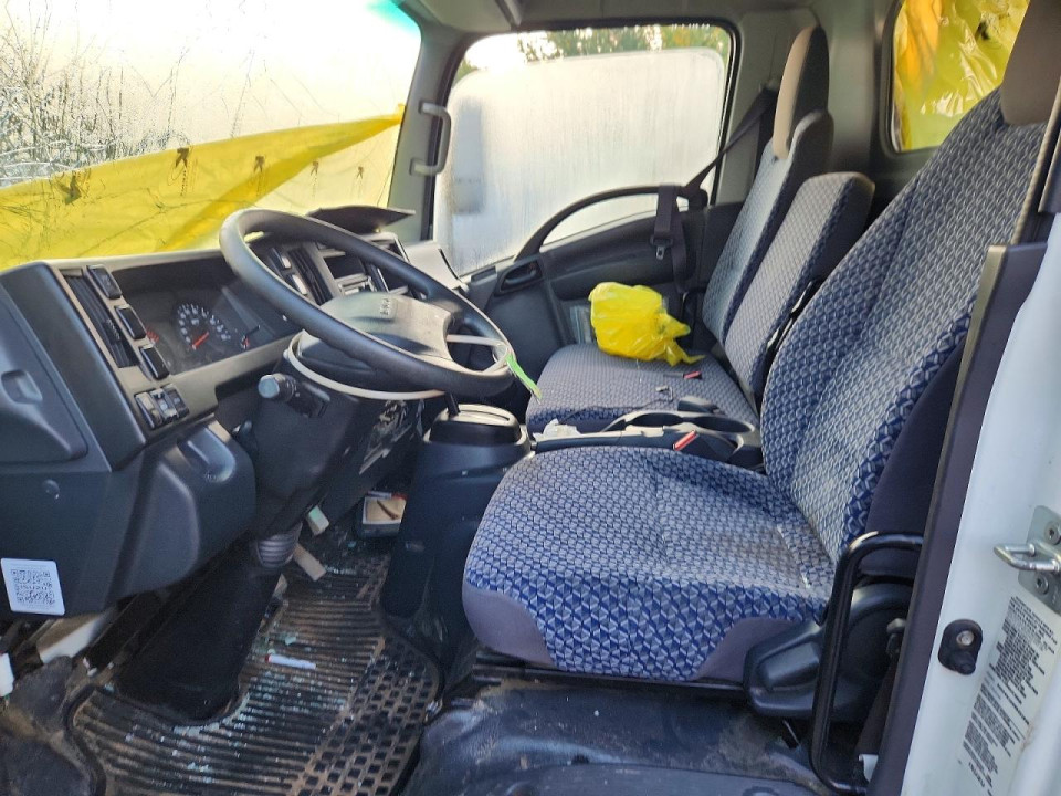 Isuzu NPR 2024 — Copart