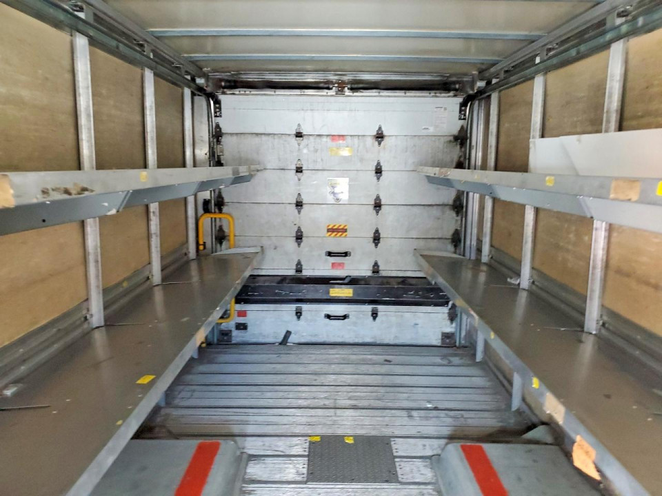 Isuzu NPR 2012 — Copart