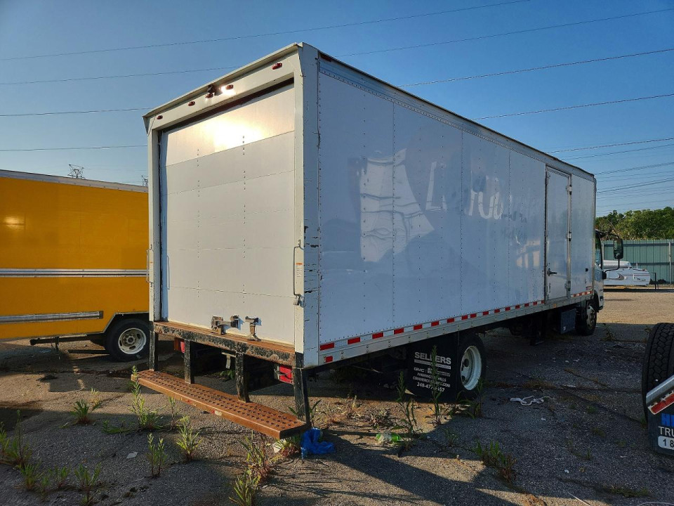 Isuzu NPR 2017 — Copart