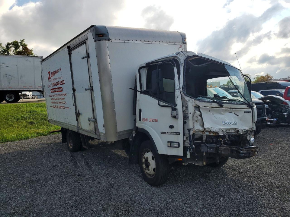 Isuzu NPR 2016 — Copart