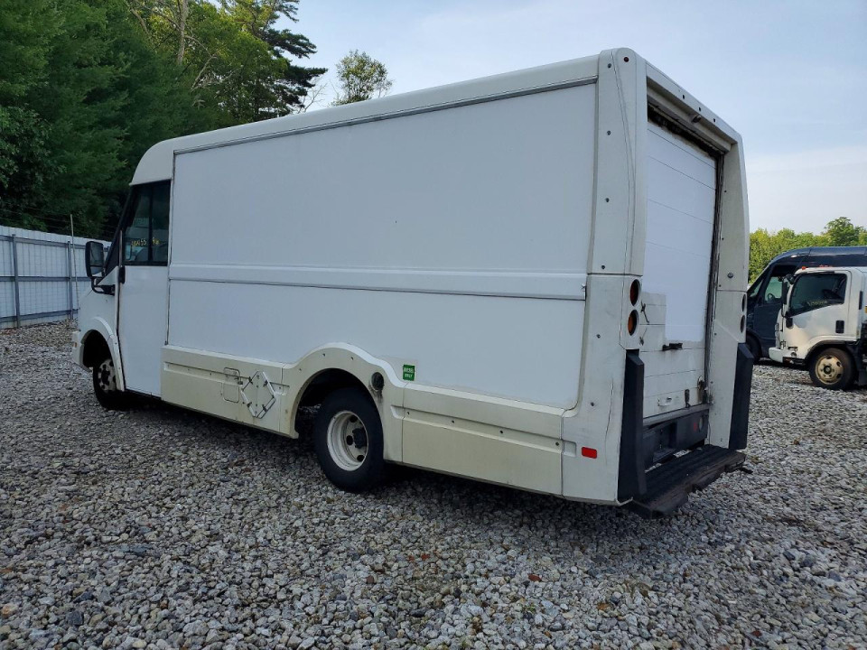 Isuzu NPR 2013 — Copart