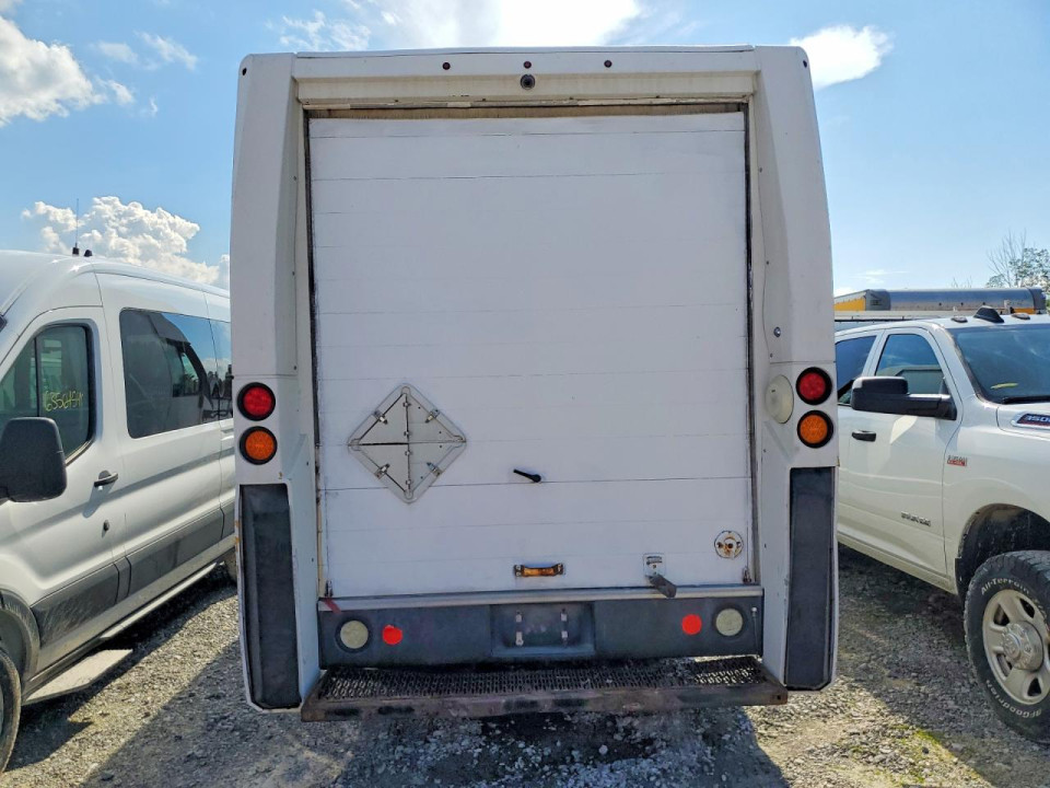 Isuzu NPR 2018 — Copart