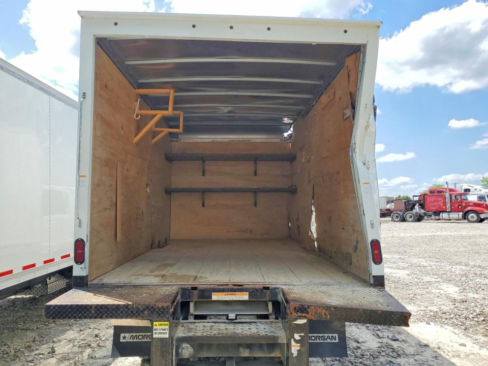Isuzu NPR 2021 — Copart