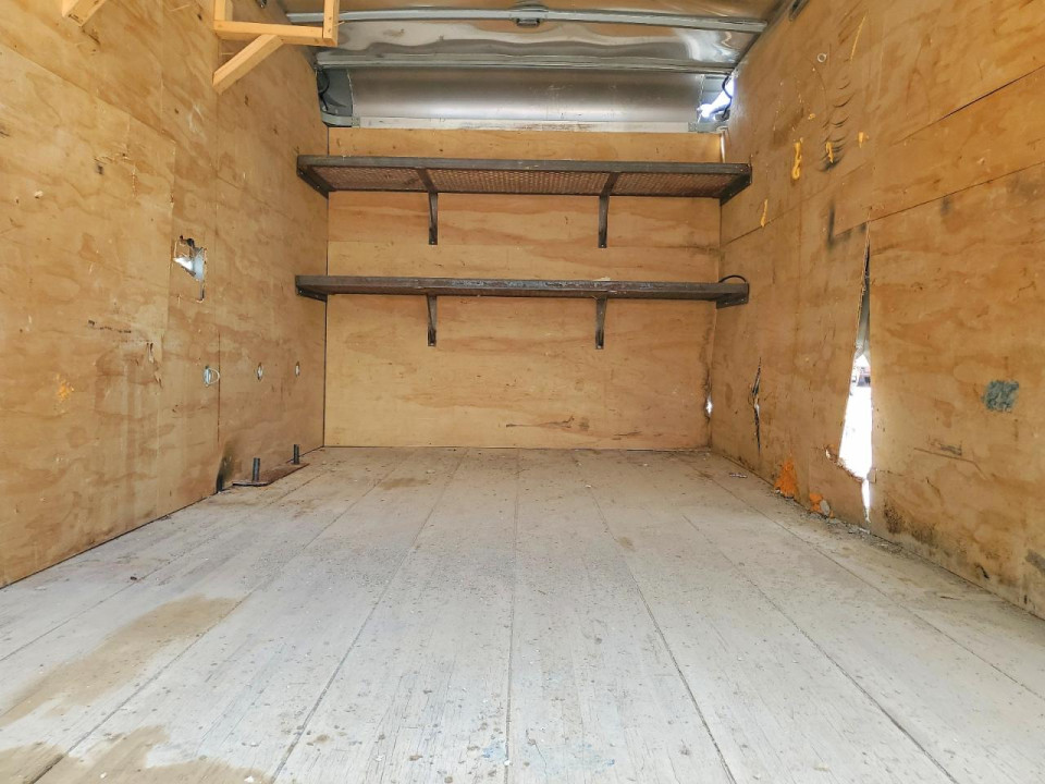 Isuzu NPR 2021 — Copart