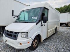 Isuzu NPR 2013 — Copart
