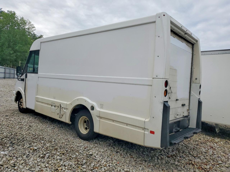 Isuzu NPR 2013 — Copart