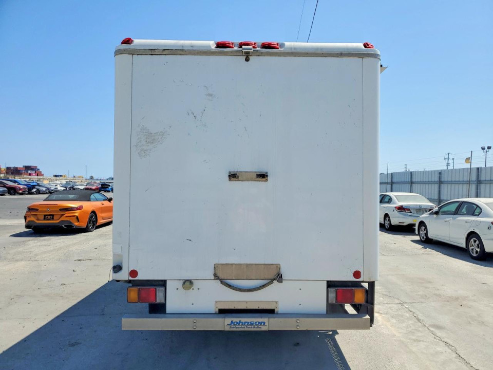 Isuzu NPR 2016 — Copart