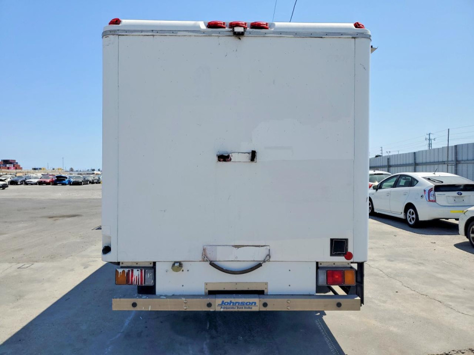 Isuzu NPR 2017 — Copart