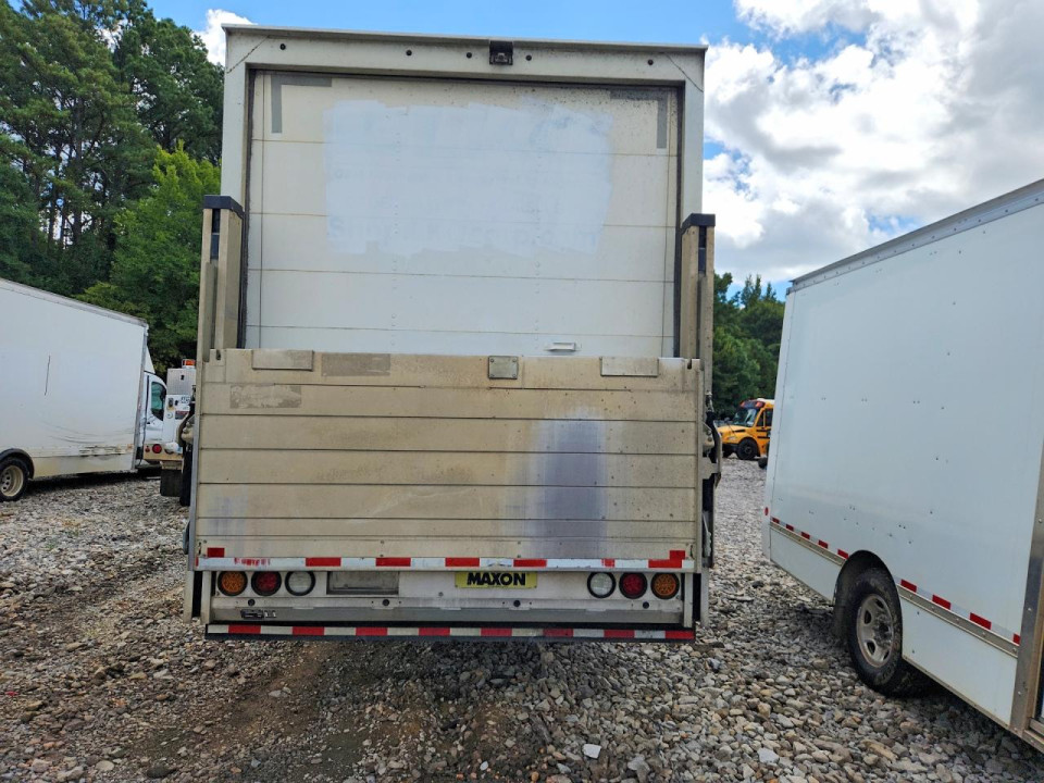 Isuzu NPR 2023 — Copart