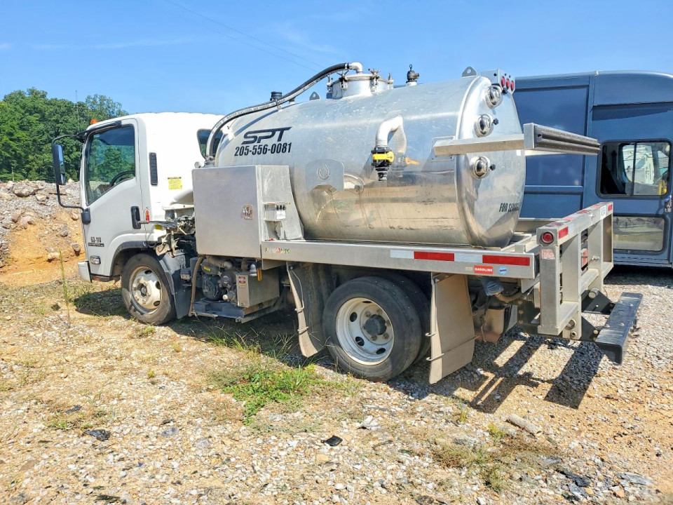 Isuzu NPR 2021 — Copart
