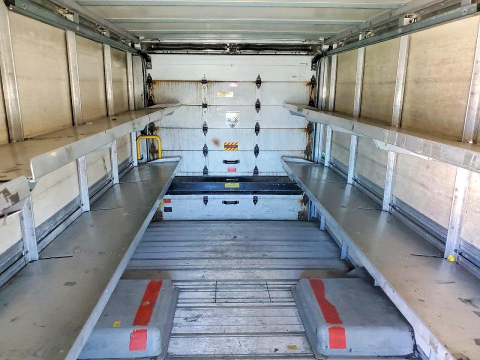 Isuzu NPR 2013 — Copart